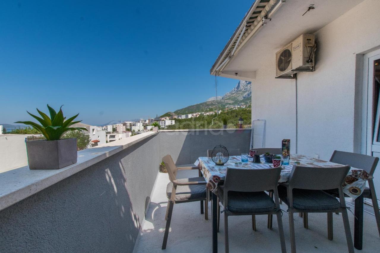 Apartment Vesna With Balcony & Free Parking Makarska Exterior foto